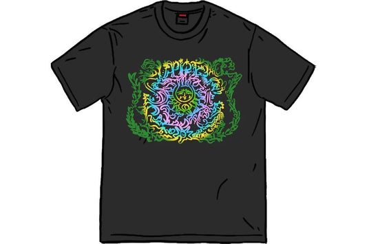Supreme Crest Tee in black, size Medium